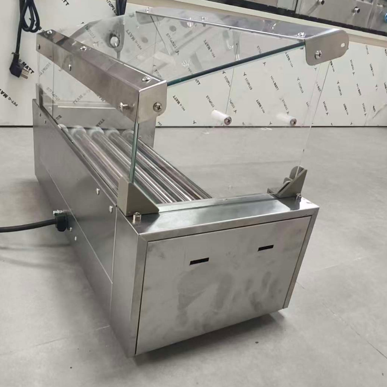 Home Cooking For Dogs - Populaire elektrische roestvrijstalen commerciële barbecue-hotdogmachine met